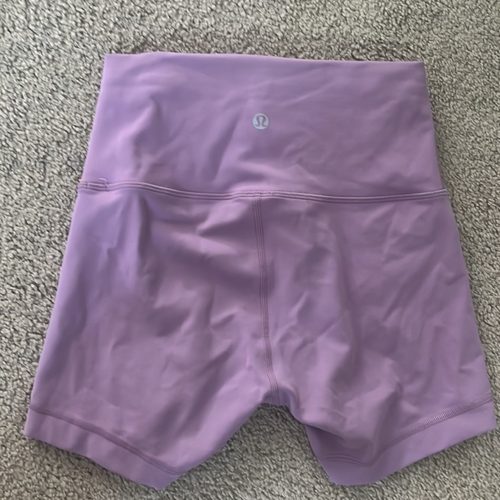 Lululemon Wunder Train 4’ Shorts